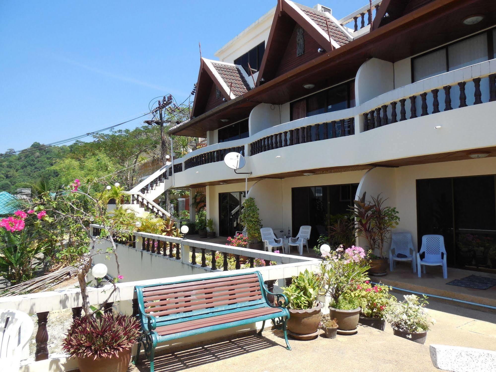 Blue Sky Residence Patong Экстерьер фото